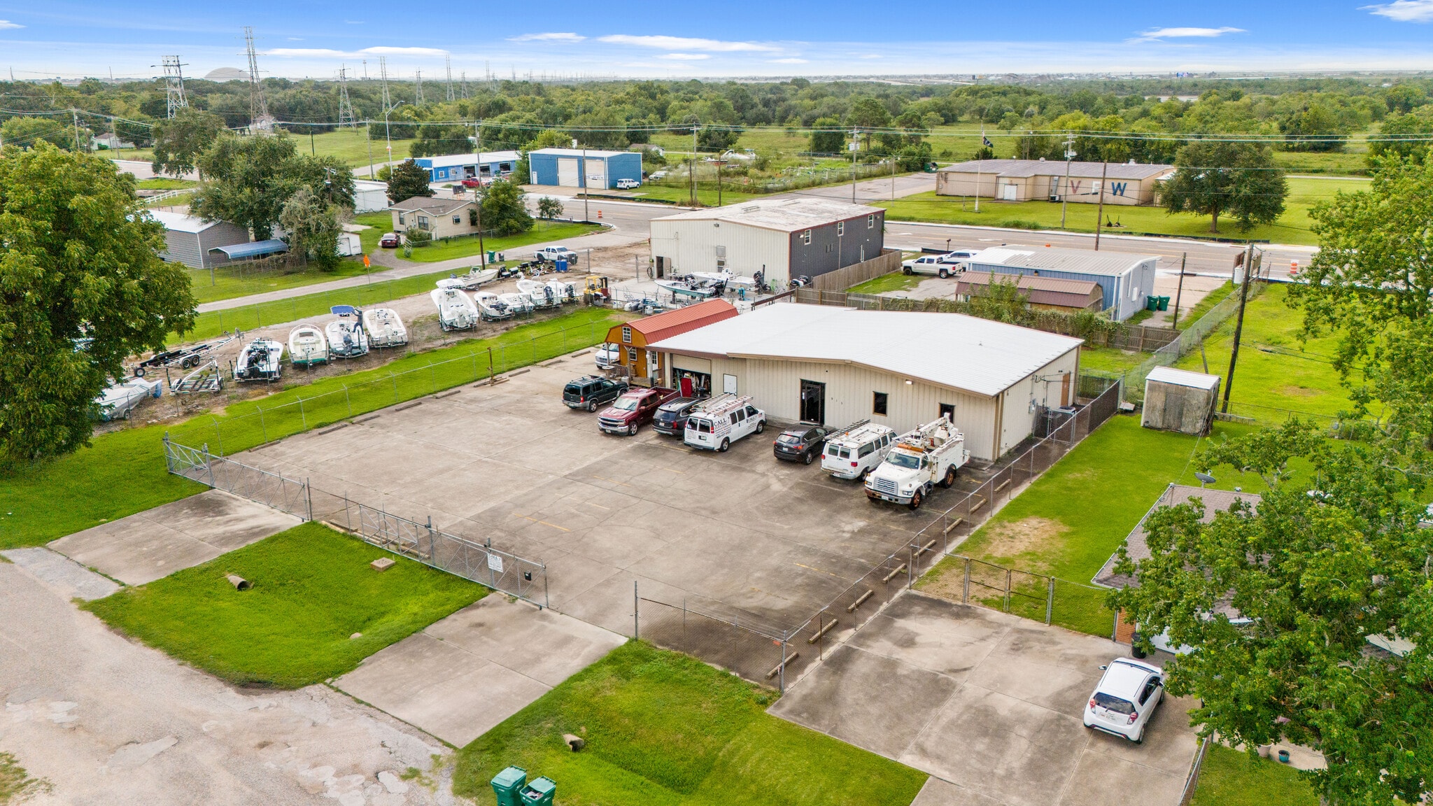 915 Orange St, La Marque, TX for Sale