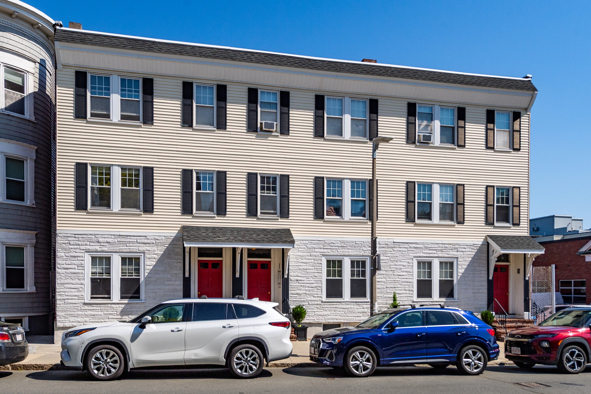 428-432 E 3rd St, South Boston, MA for Sale