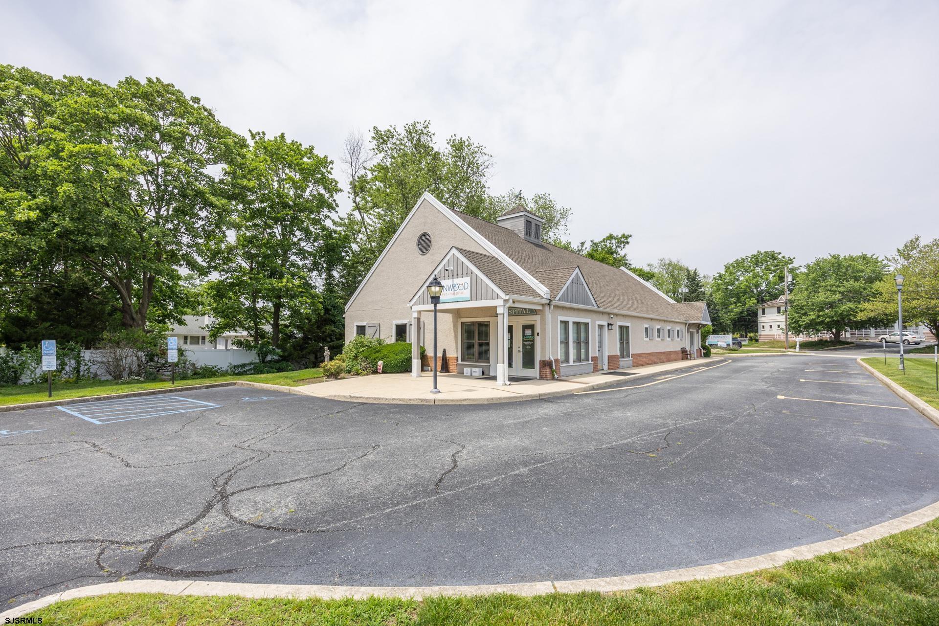 535 Maple Ave, Linwood, NJ for Sale