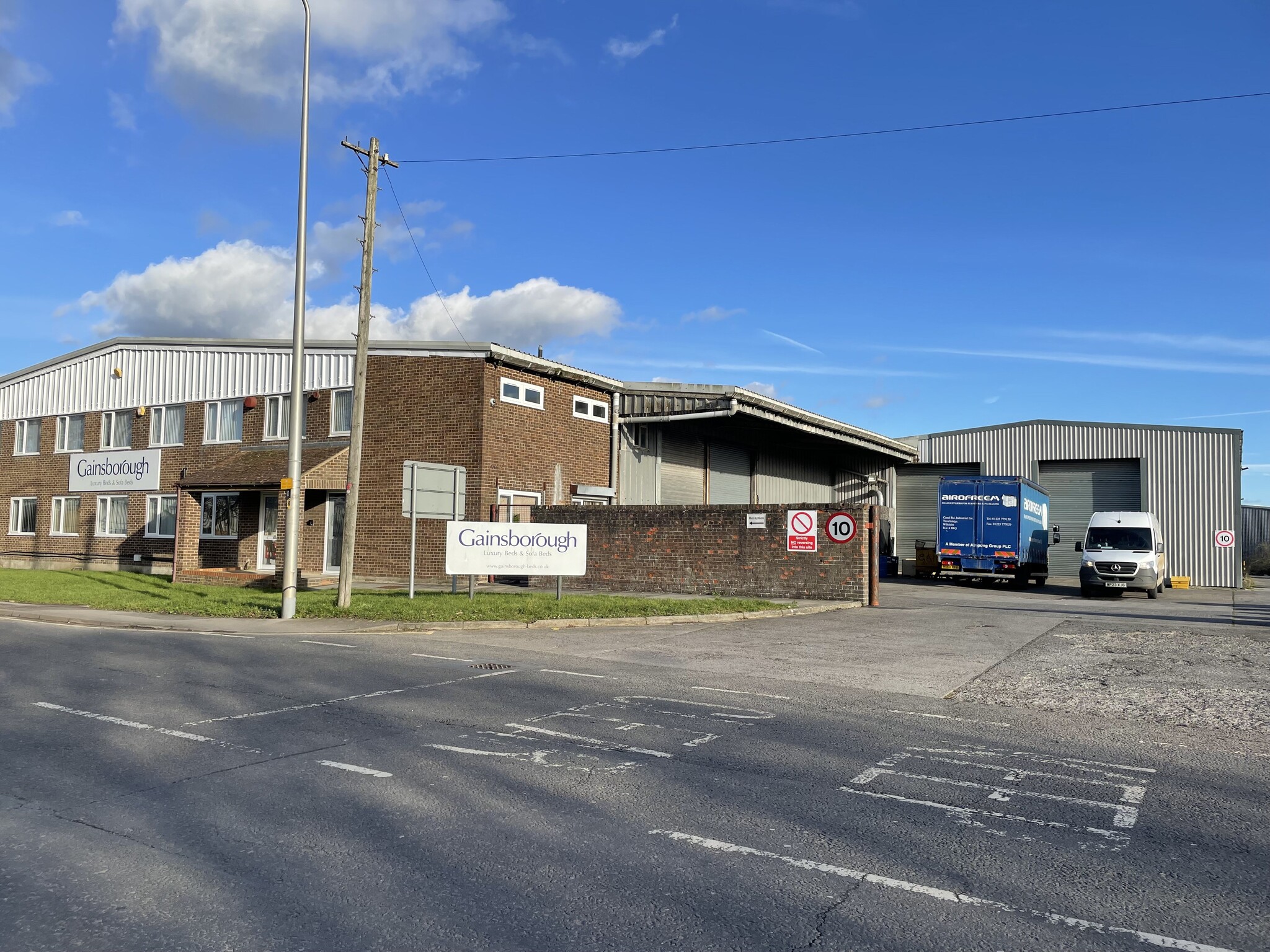 Canal Rd, Trowbridge, WIL for Rent
