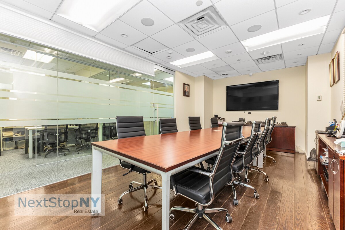70 W 36th St, New York, NY for Sale