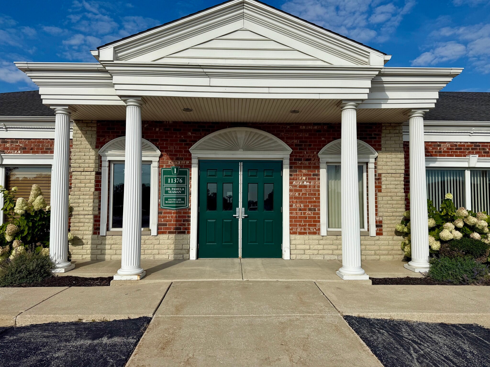 11376 Broadway, Crown Point, IN for Rent