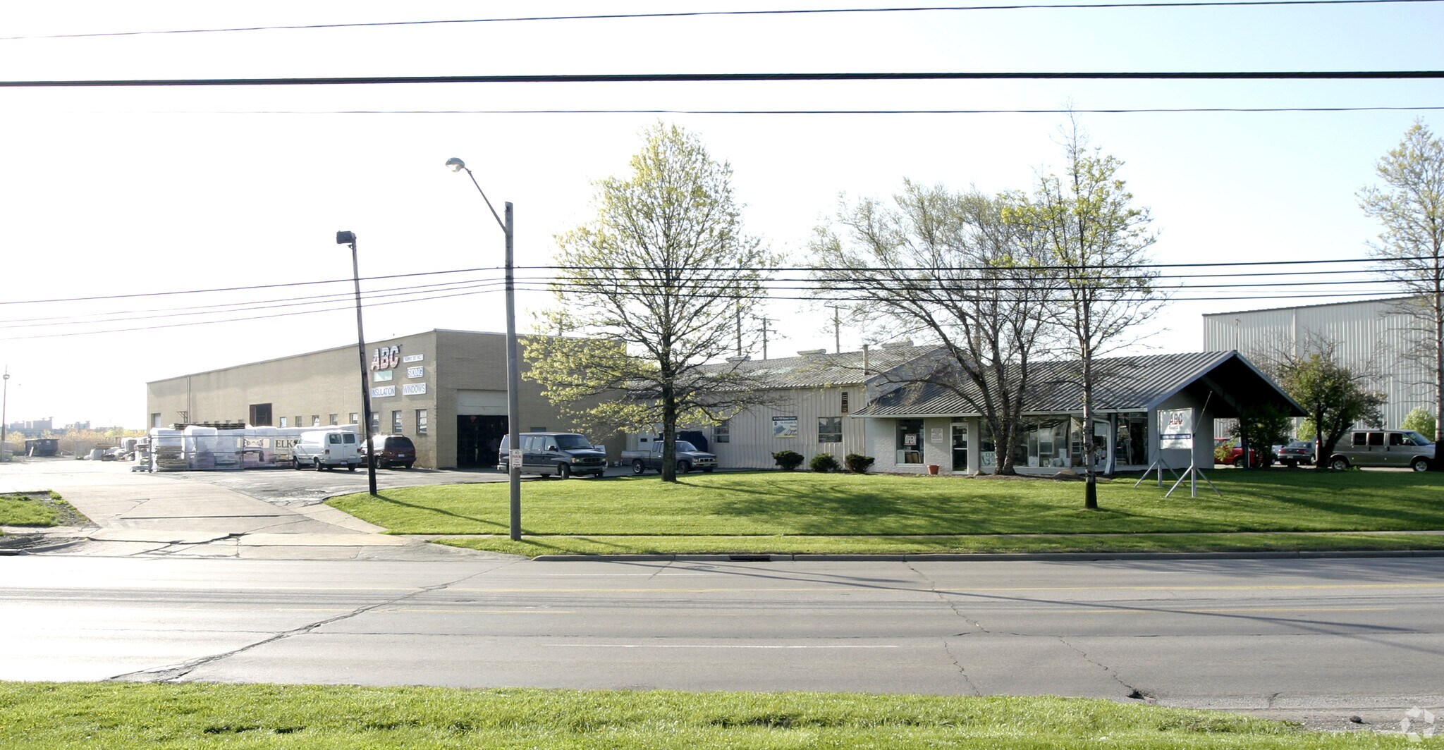 5305 W 130th St, Parma, OH for Sale