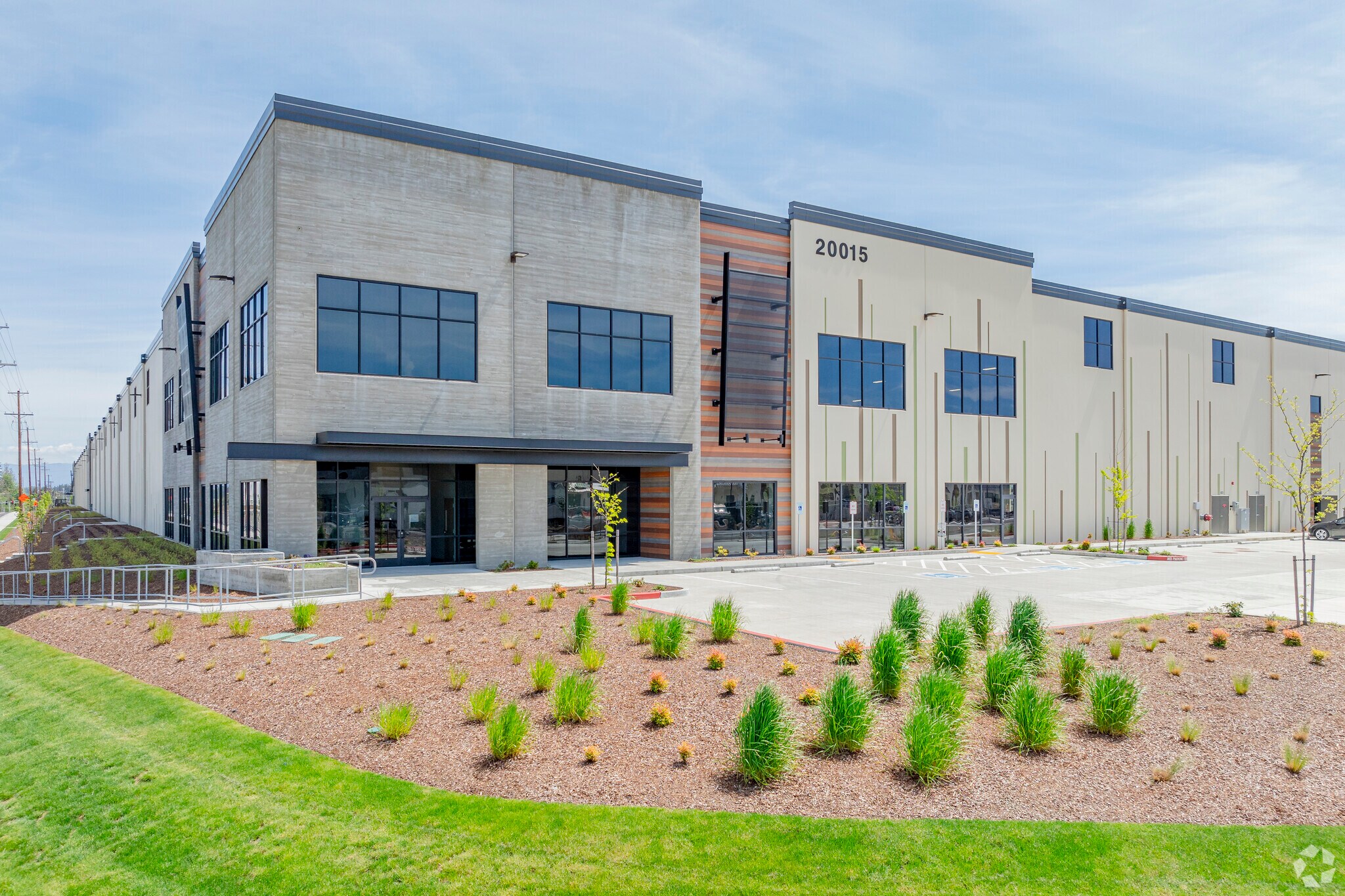 20015 34th Ave E, Spanaway, WA for Rent