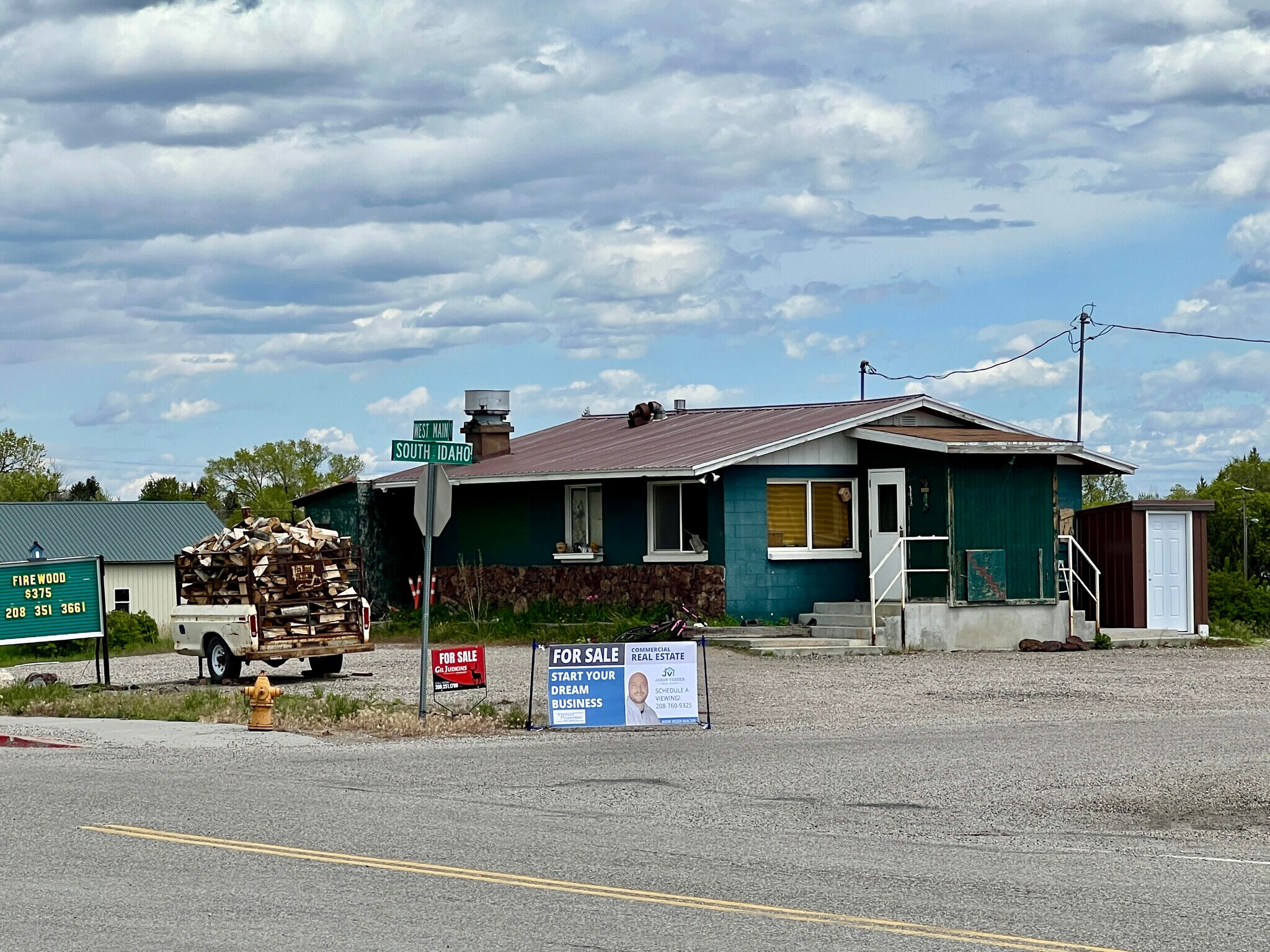 383 W Main St, Dubois, ID for Sale
