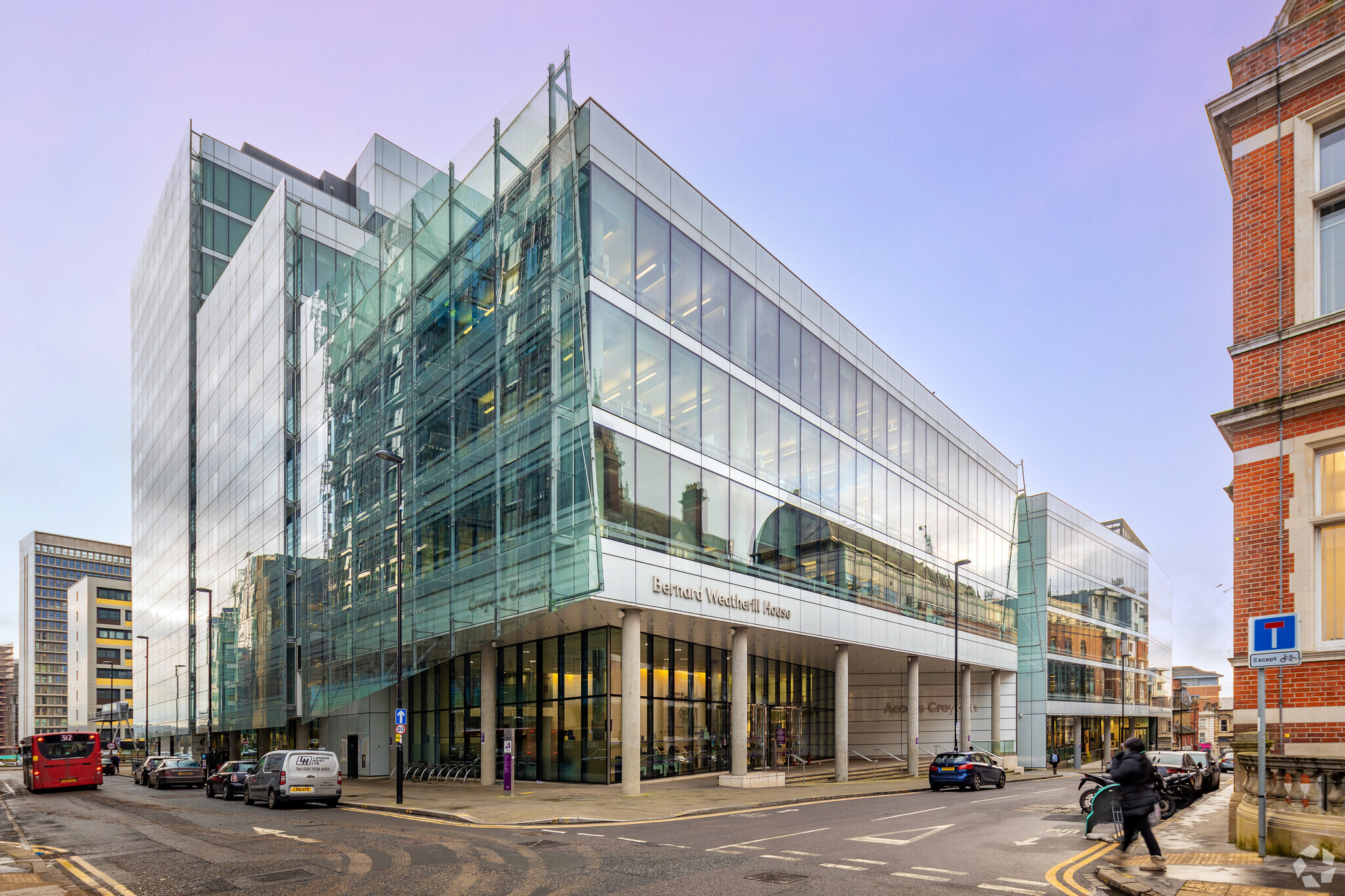 8 Mint Walk, Croydon, LND for Rent