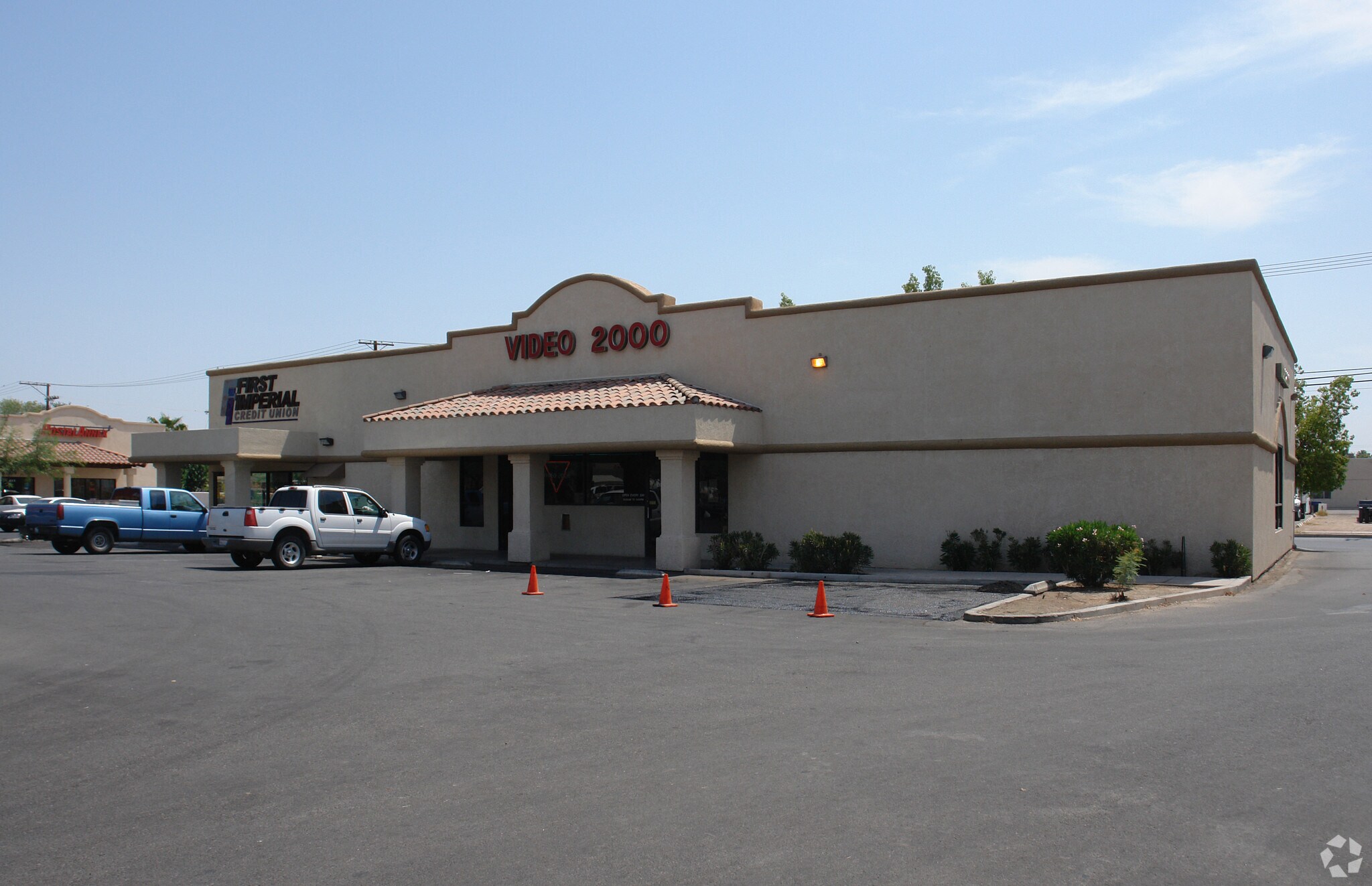 413 W Main St Brawley, CA 92227 Shopping Center Property for Lease on
