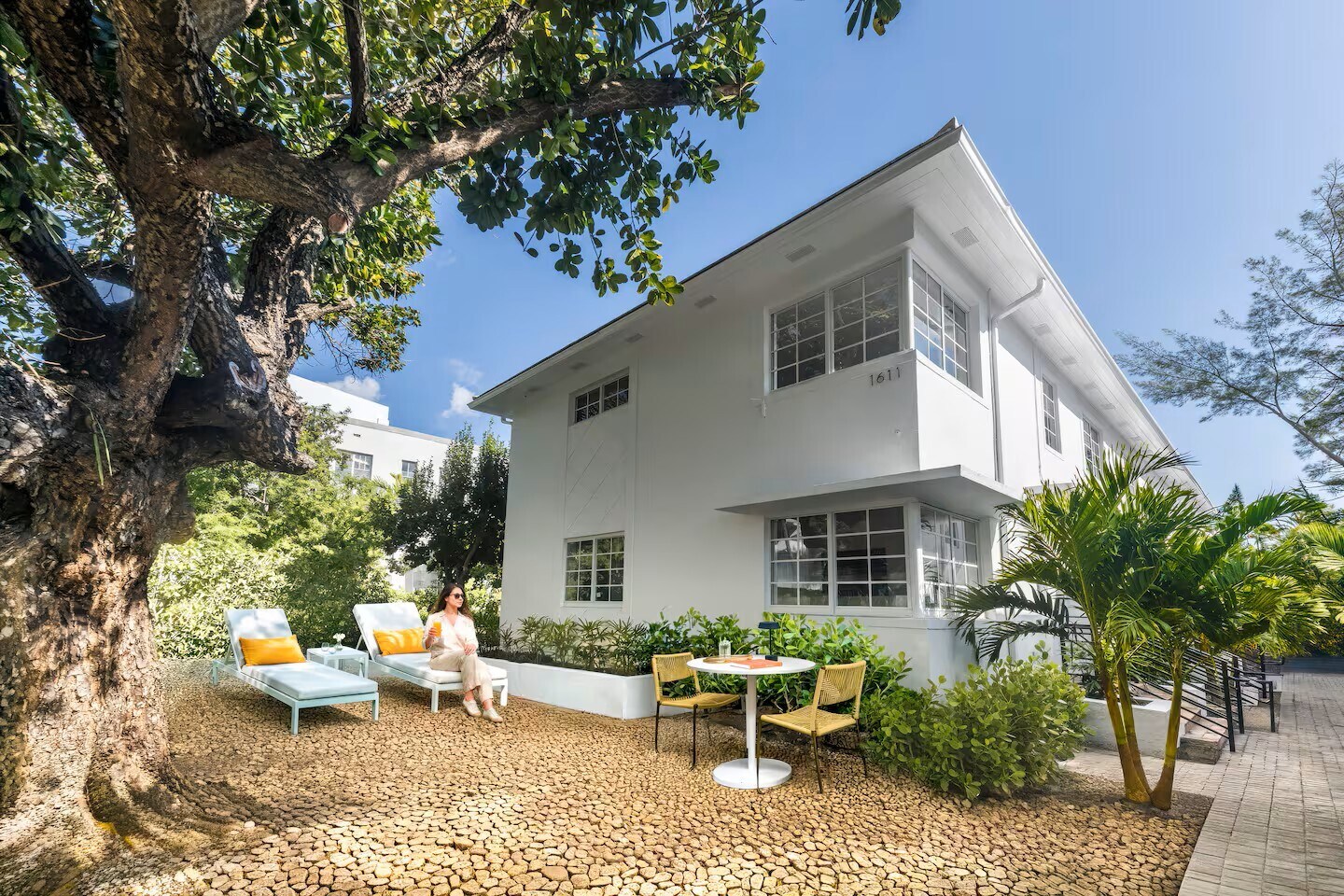 1611-1615 Lenox Ave, Miami Beach, FL for Sale