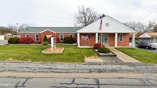 Alton, IL Office/Retail - 212 E Elm St