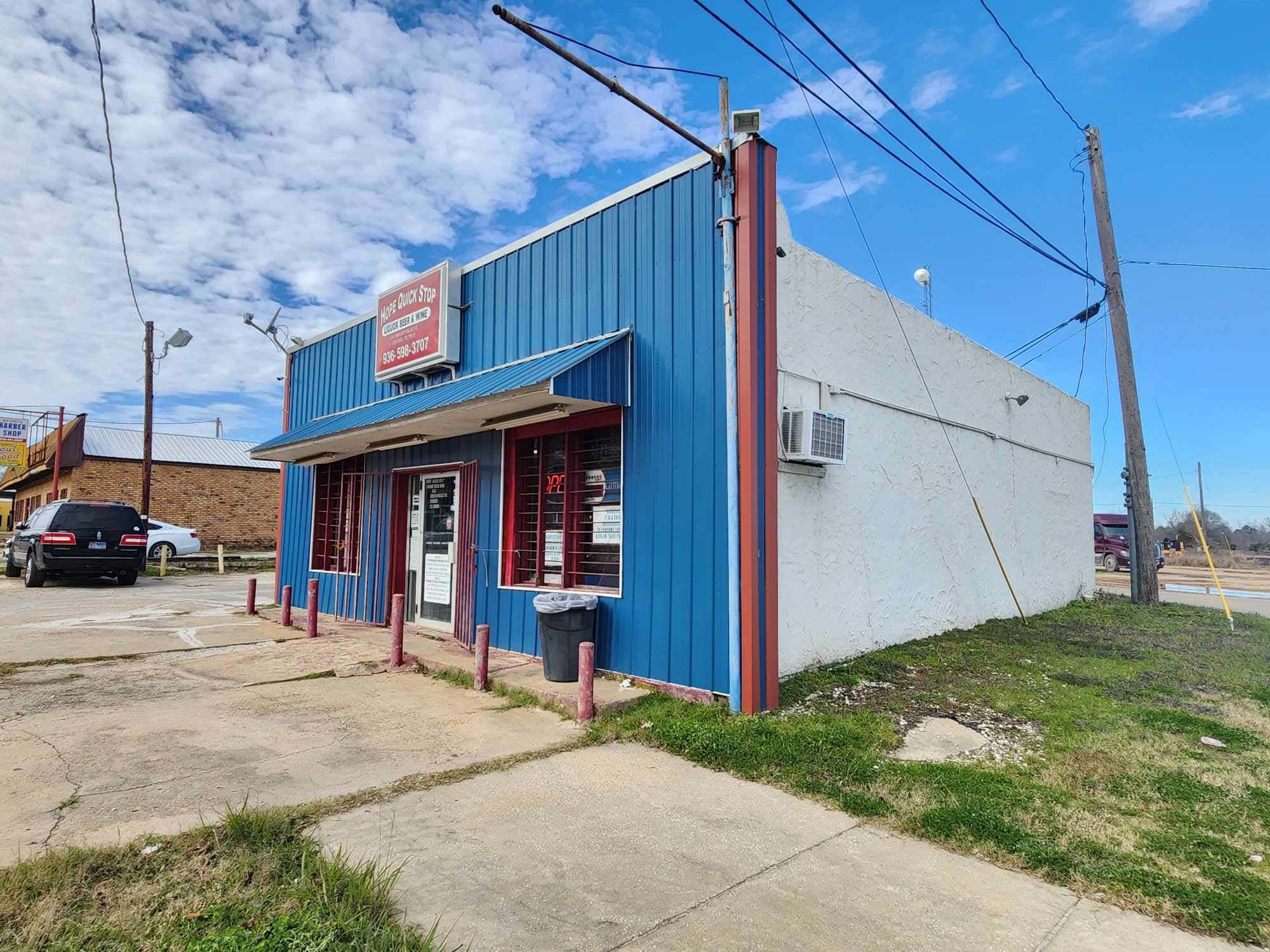 831 Shelbyville St, Center, TX for Sale