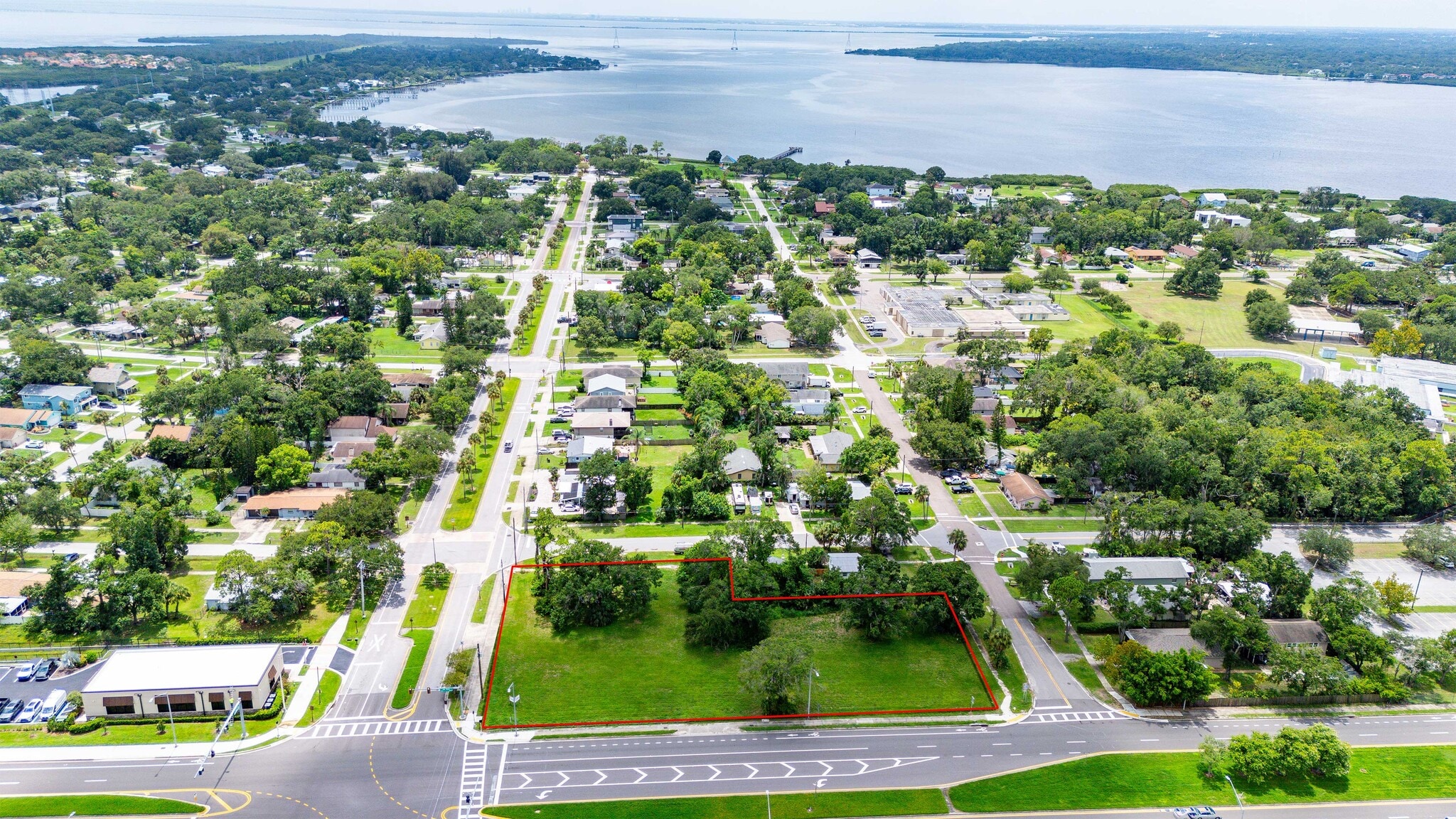 205 Chestnut St, Oldsmar, FL for Sale