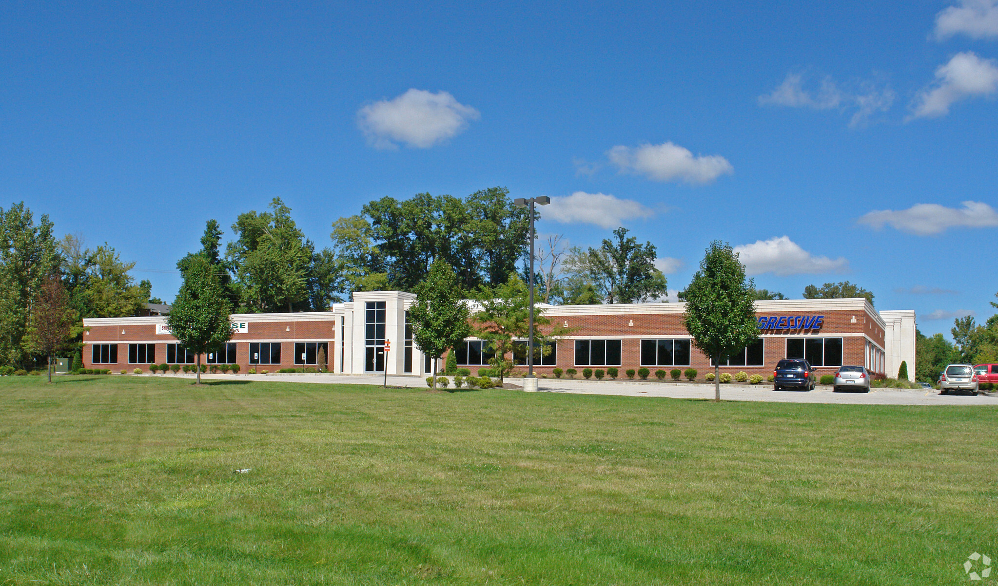 3060 Little Hills Expy, Saint Charles, MO for Sale
