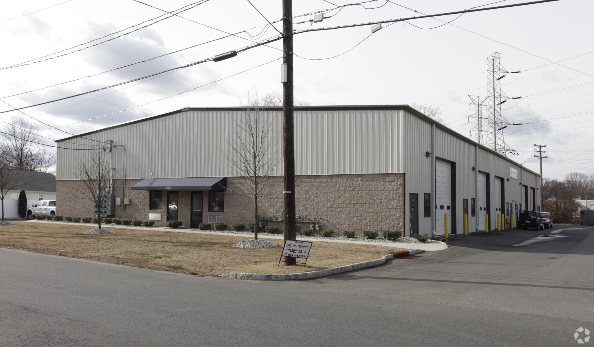 225 Pierson Ave, Edison, NJ for Rent