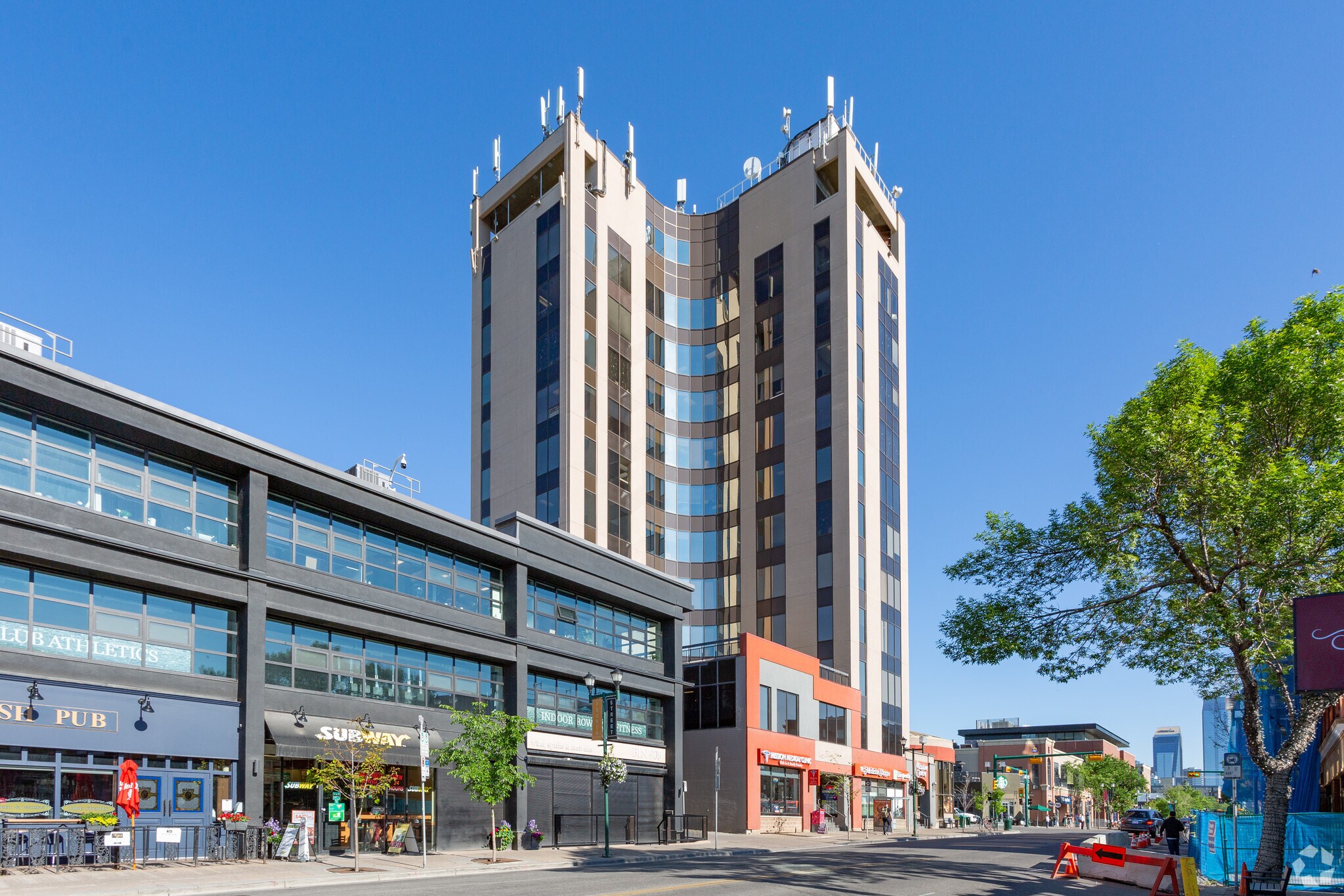 2303 4th St SW, Calgary, AB for Rent