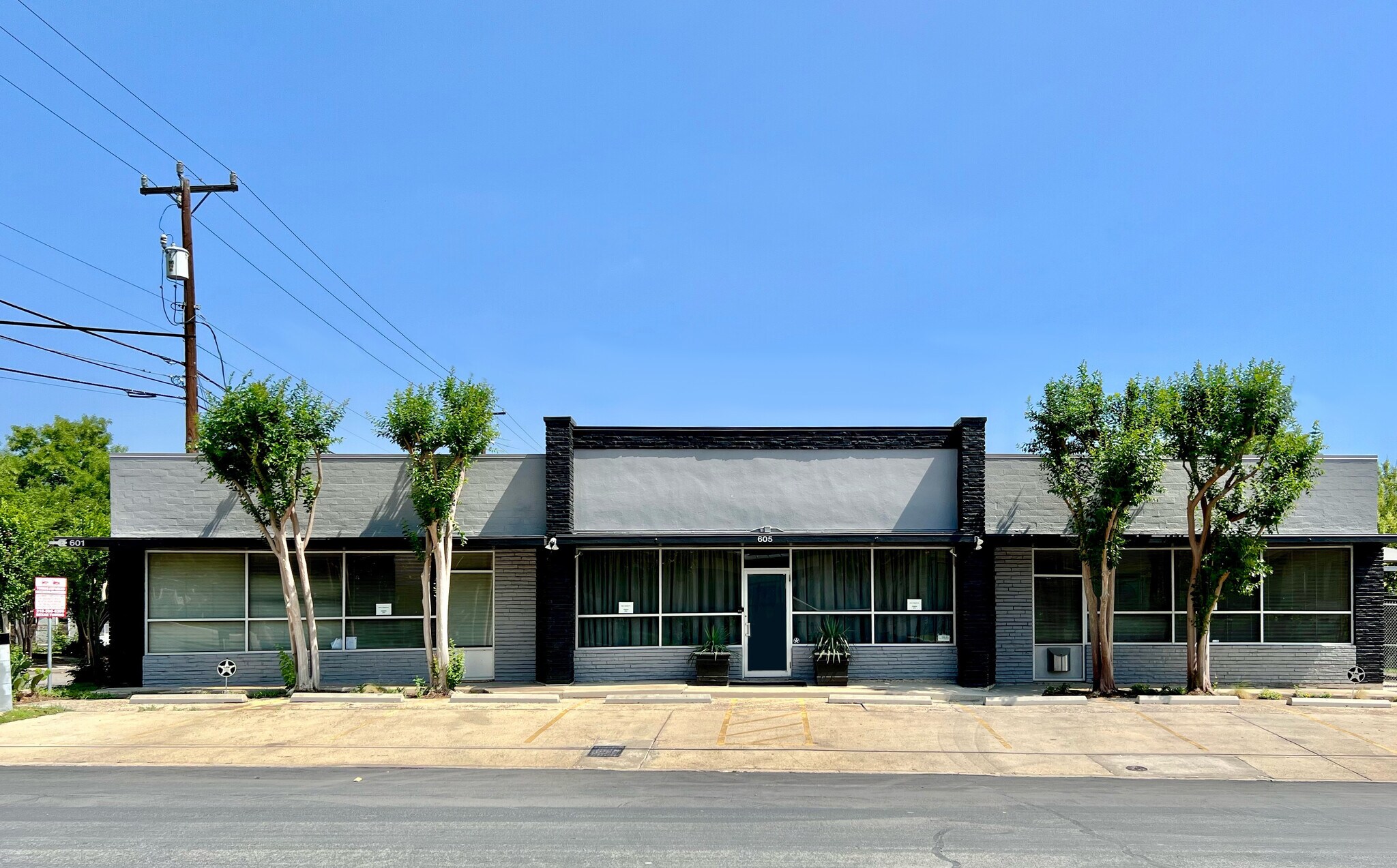 605 E Dewey Pl, San Antonio, TX for Rent