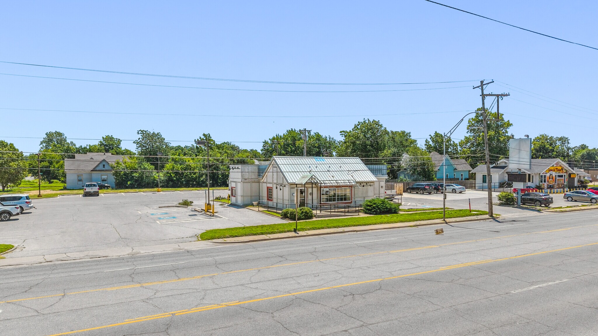 309 S Van Buren St, Enid, OK for Sale
