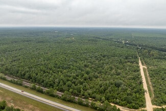 Single-Family Home Lots - Wildwood Lakes