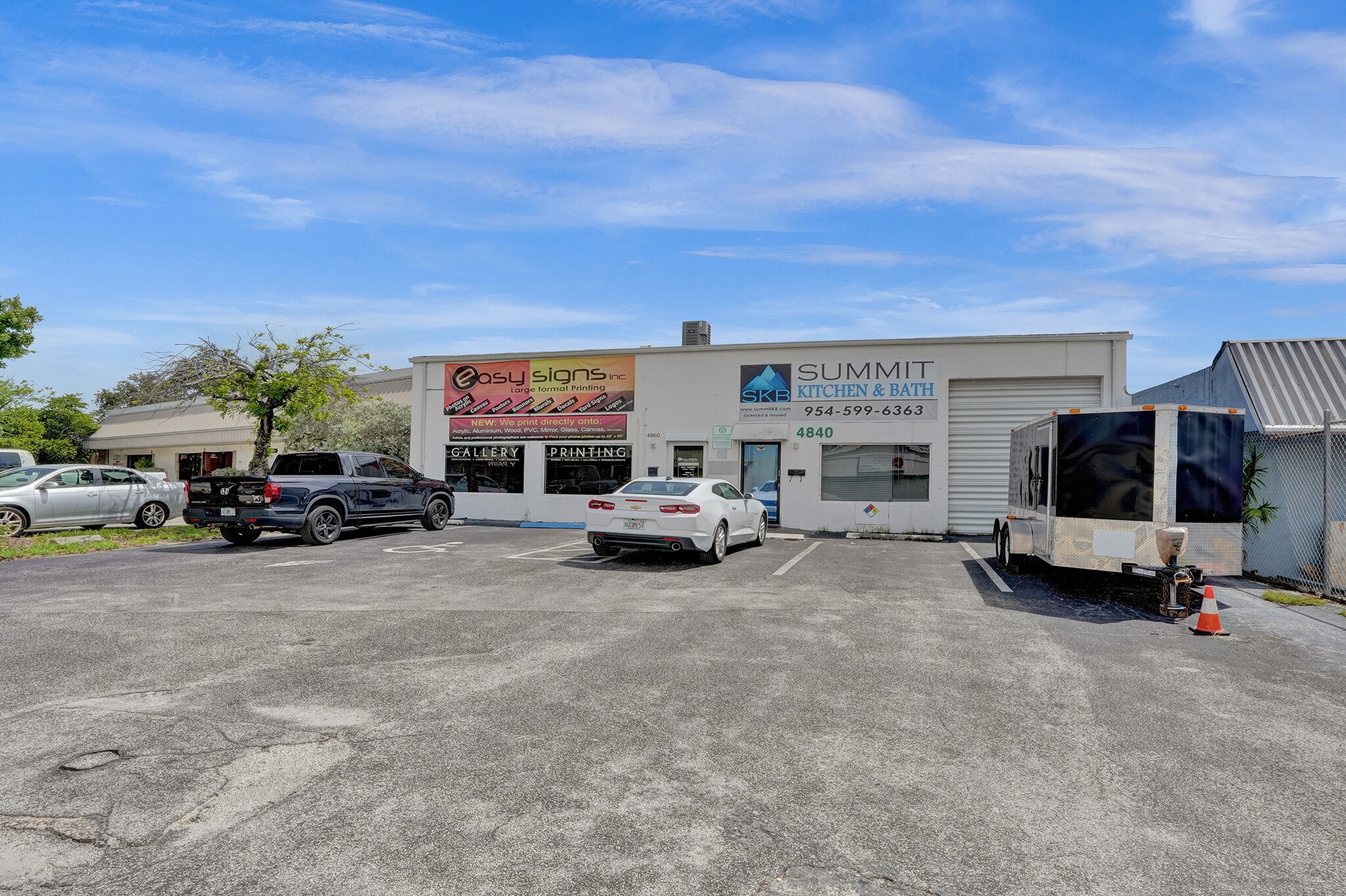 4840-4860 N Dixie Hwy, Oakland Park, FL for Sale