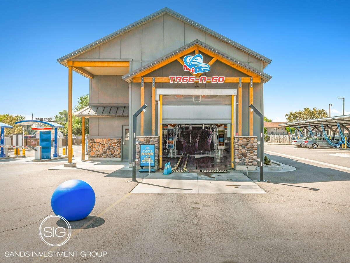 5263 S 1900 W, Roy, UT for Sale