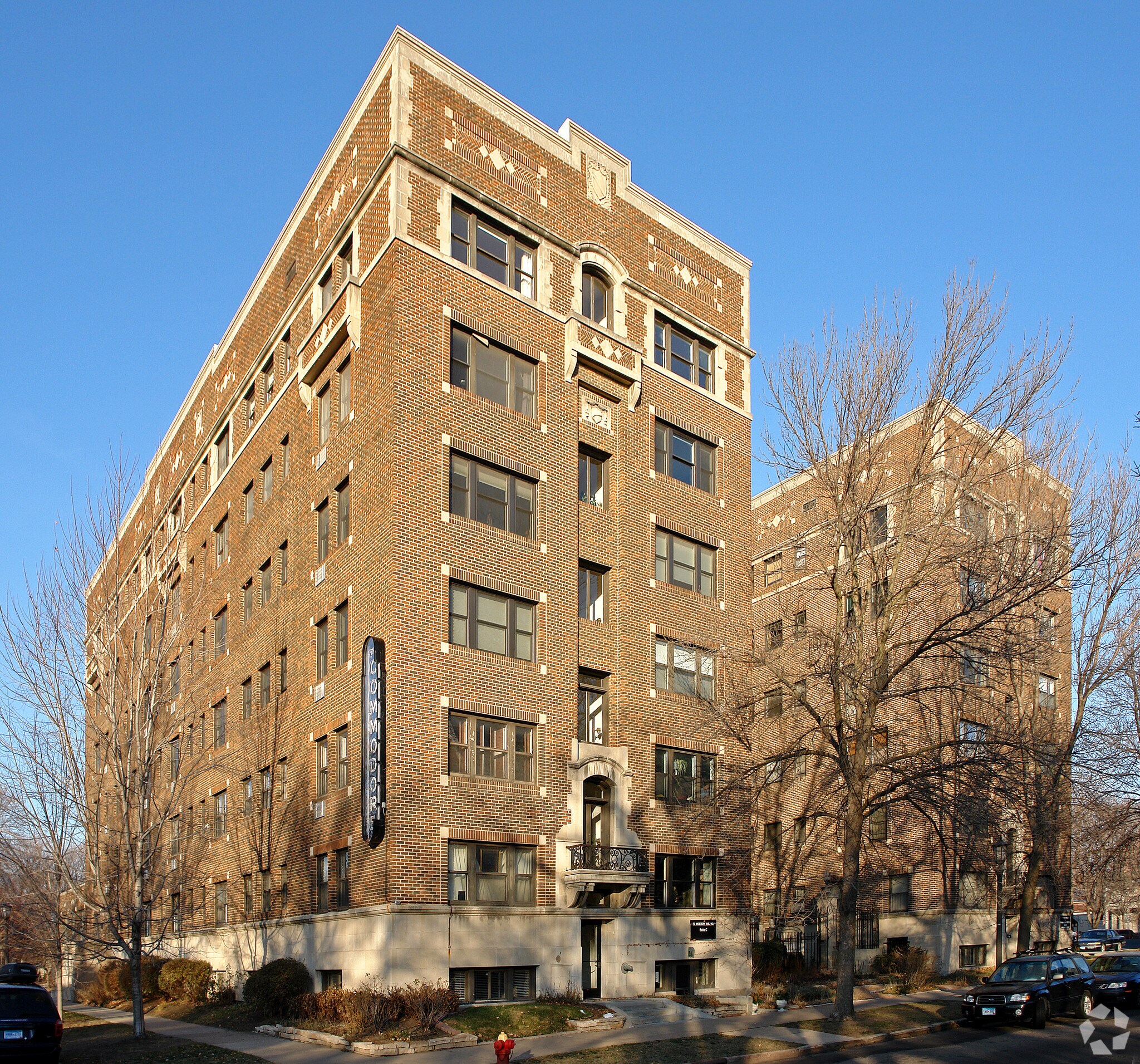 79 Western Ave N, Saint Paul, MN for Sale