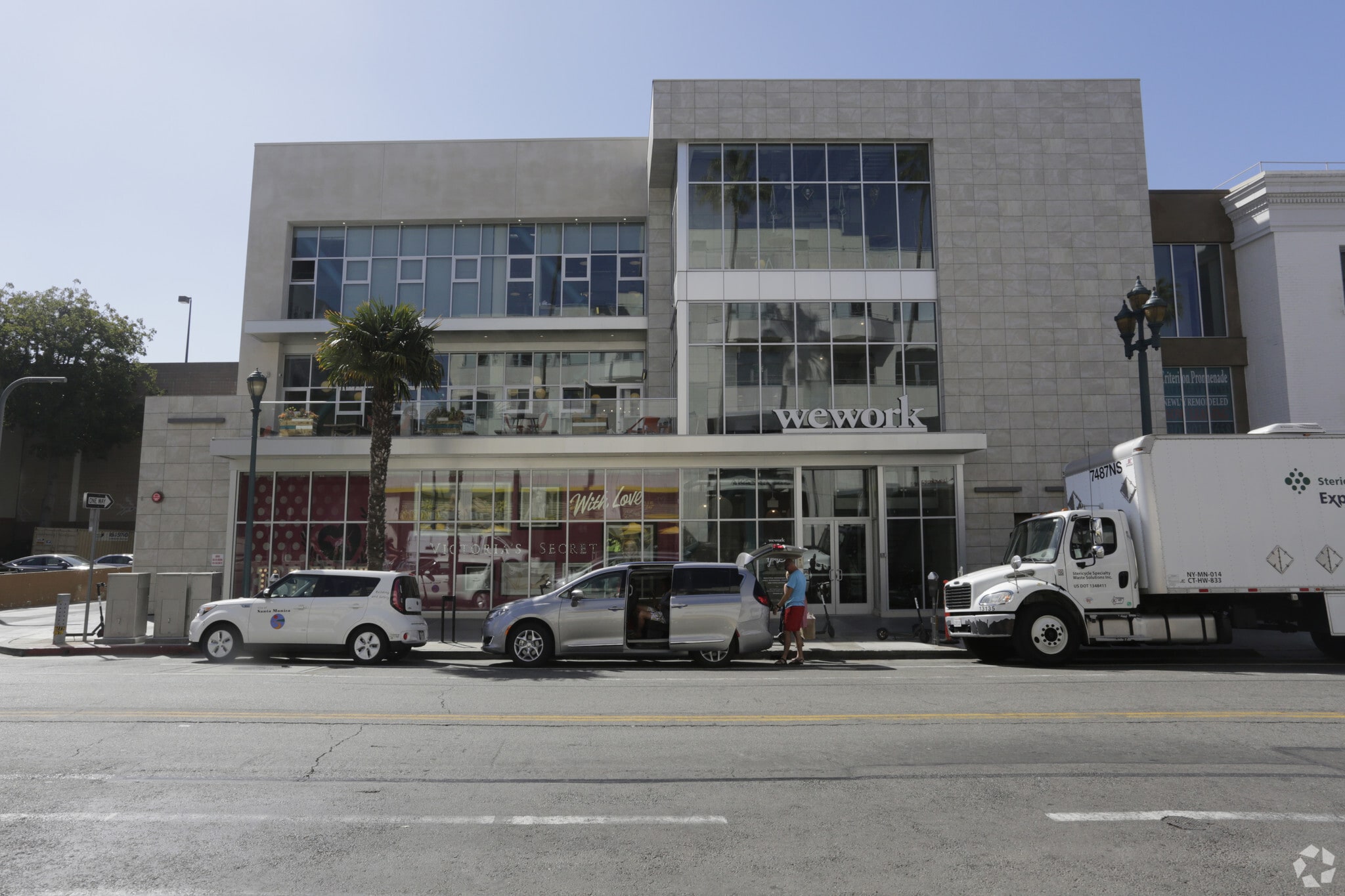 1313 Third Street Prom, Santa Monica, CA for Rent