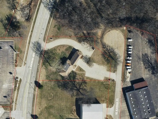 Topeka, KS Veterinarian/Kennel - 2855 SE Kansas Pl