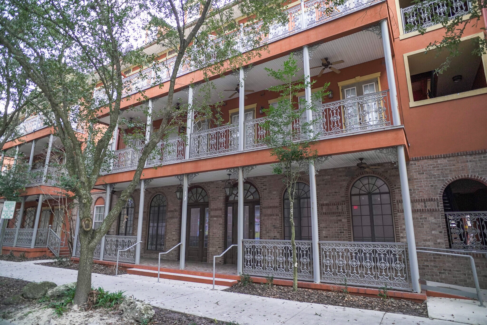 325 NW 14th St, Gainesville, FL for Rent