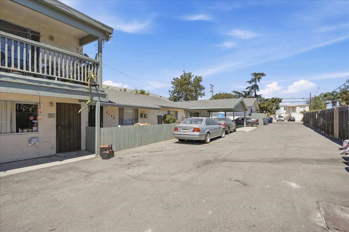7163-7169 Central Ave, Lemon Grove, CA for Sale
