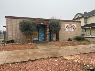 San Angelo, TX Retail - 113 E Twohig Ave