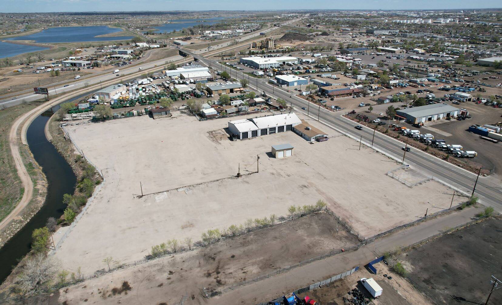 7627 Dahlia St, Commerce City, CO for Rent