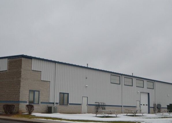 5402 Austin Ct, Ringwood, IL for Rent