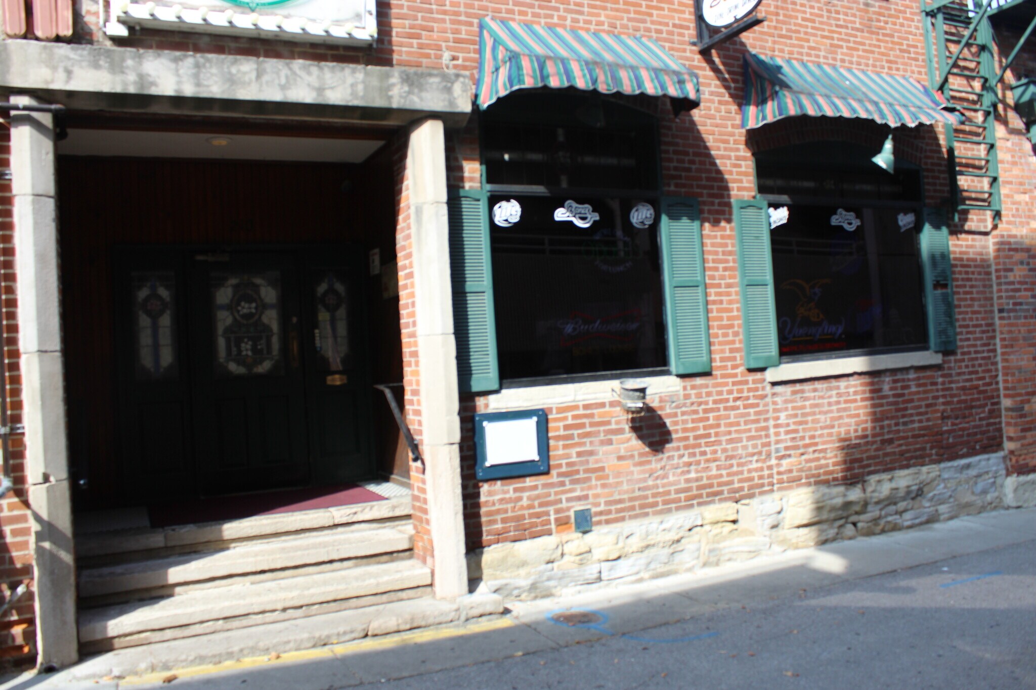 210 Commercial Way, Jefferson City, MO for Sale