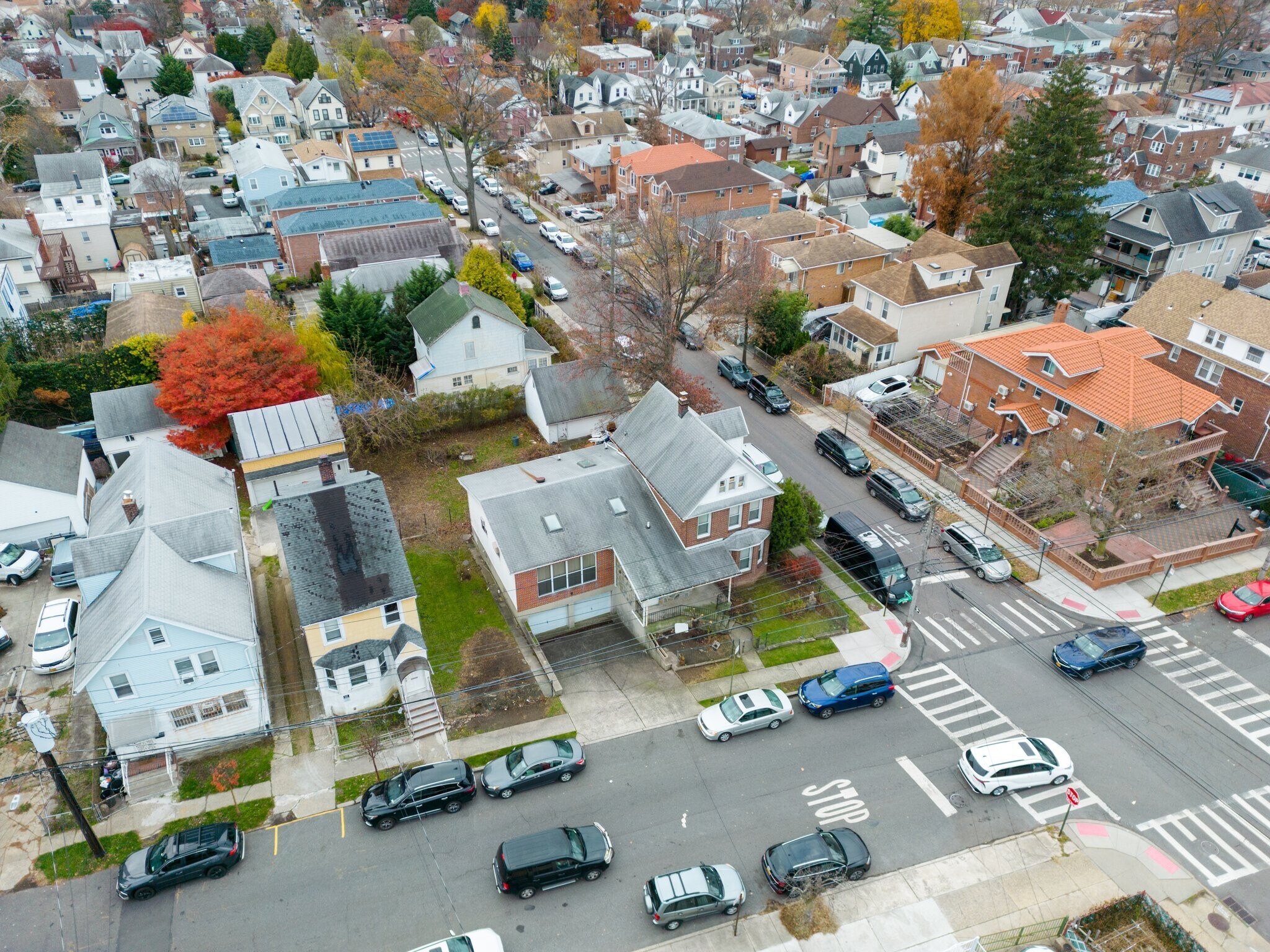 14302 Laburnum Ave Flushing, NY 11355 Land Property for Lease on