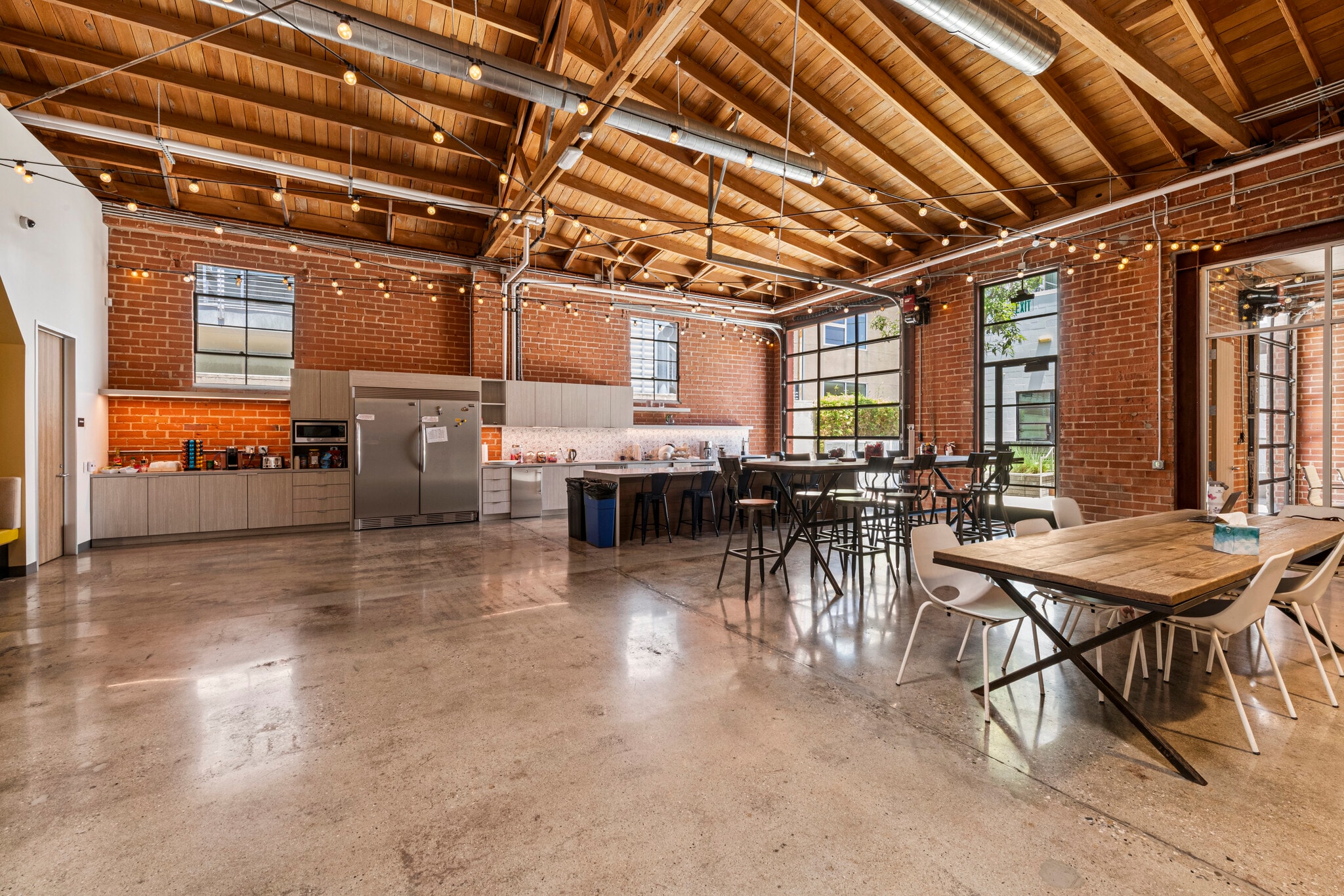 4094 Glencoe Ave, Marina del Rey, CA for Rent