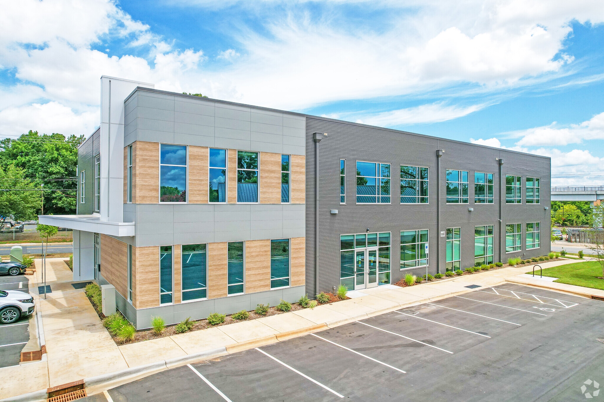 5800 Old Pineville Rd, Charlotte, NC for Rent