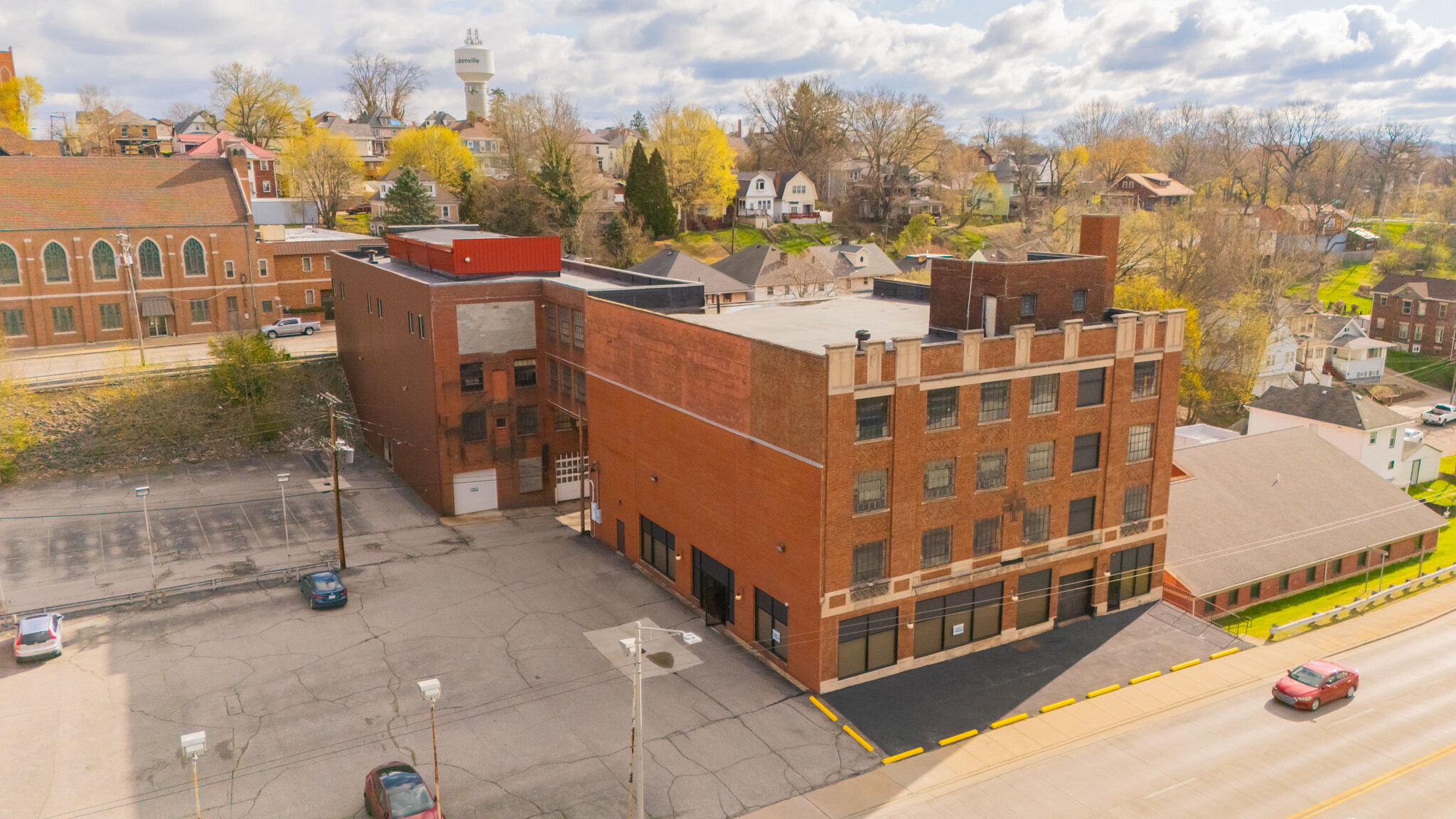 1439 Sunset Blvd, Steubenville, OH for Sale