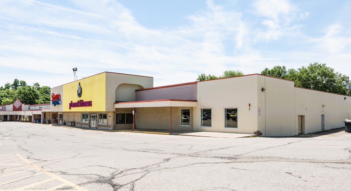 152-176 Cherry St, Kent, OH for Rent
