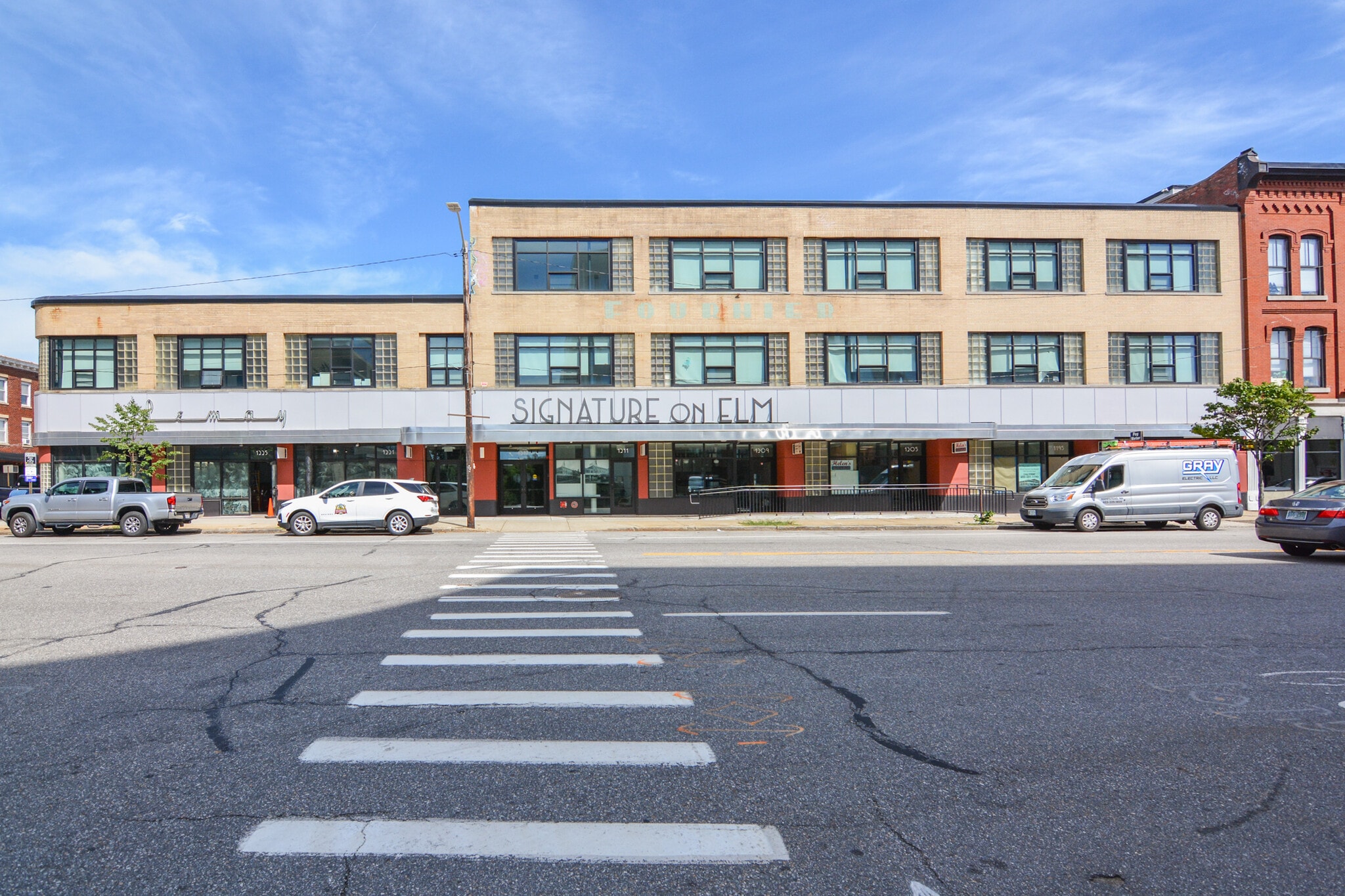 1211-1217 Elm St, Manchester, NH for Sale