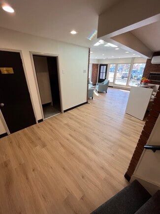 Manchester, CT Office - 357 E Center St