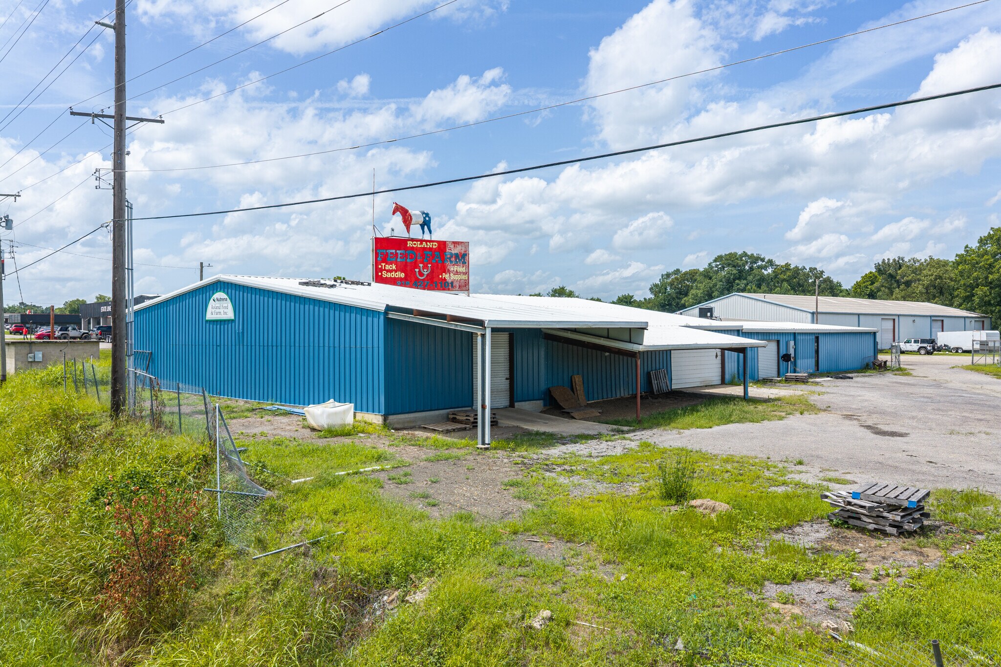 479247 US Highway 64, Roland, OK for Sale