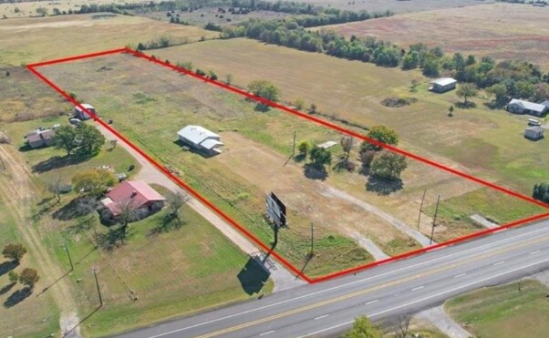 1541 S State Highway 121, Bonham, TX for Sale