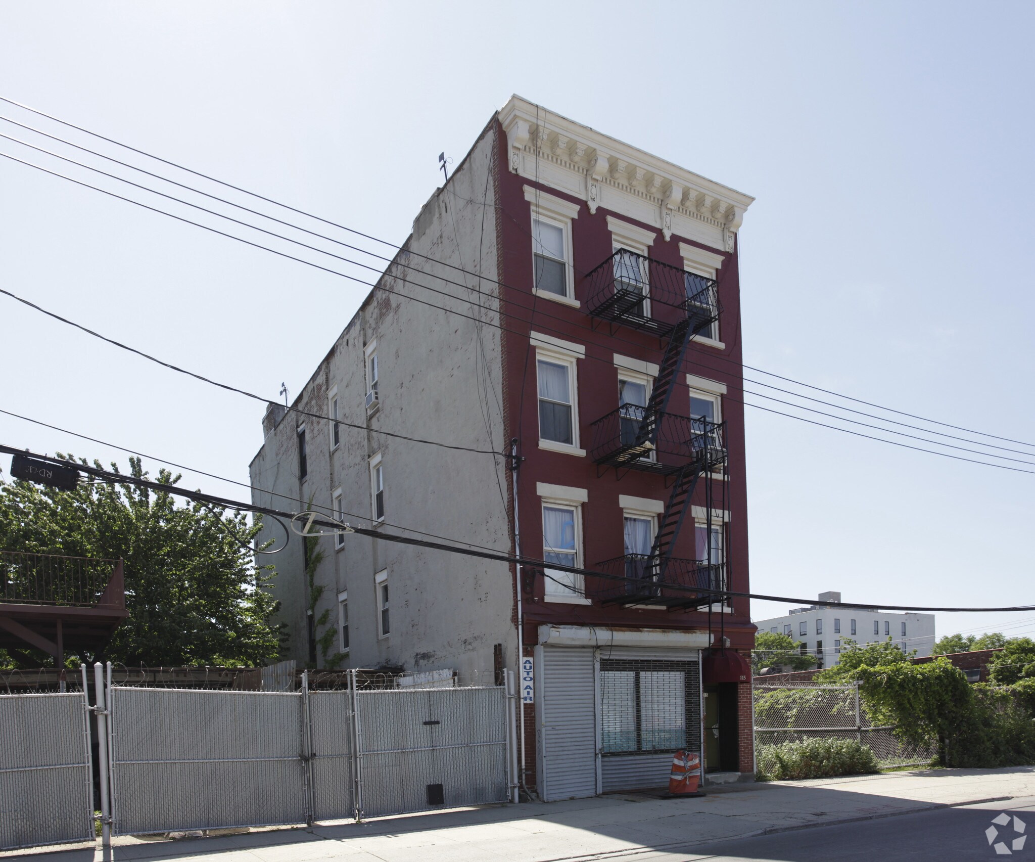 115 Van Brunt St, Brooklyn, NY for Rent