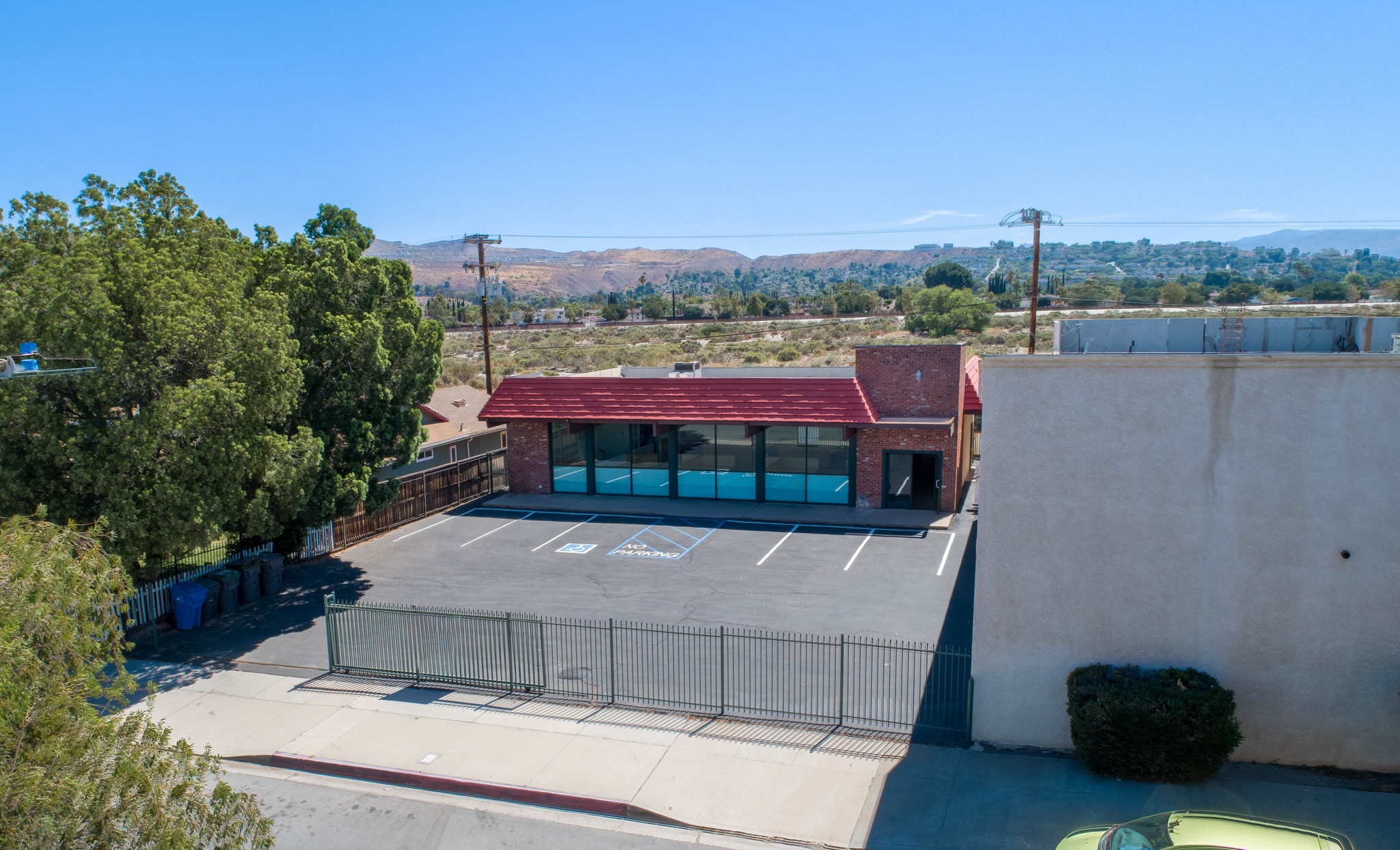 27016 Langside Ave, Santa Clarita, CA for Sale