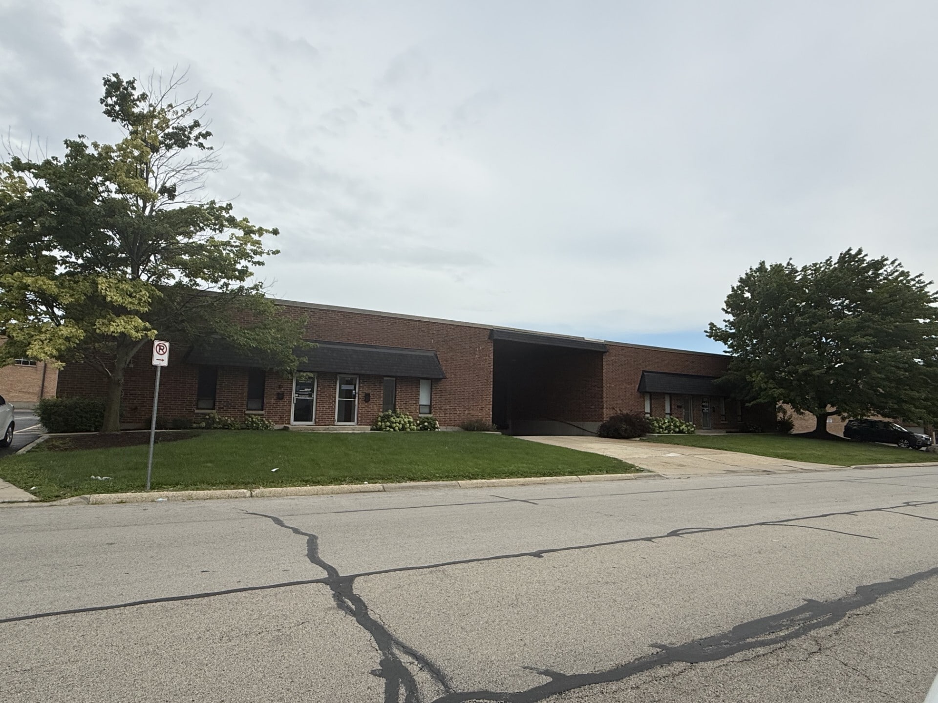1232 W Capitol Dr, Addison, IL for Rent