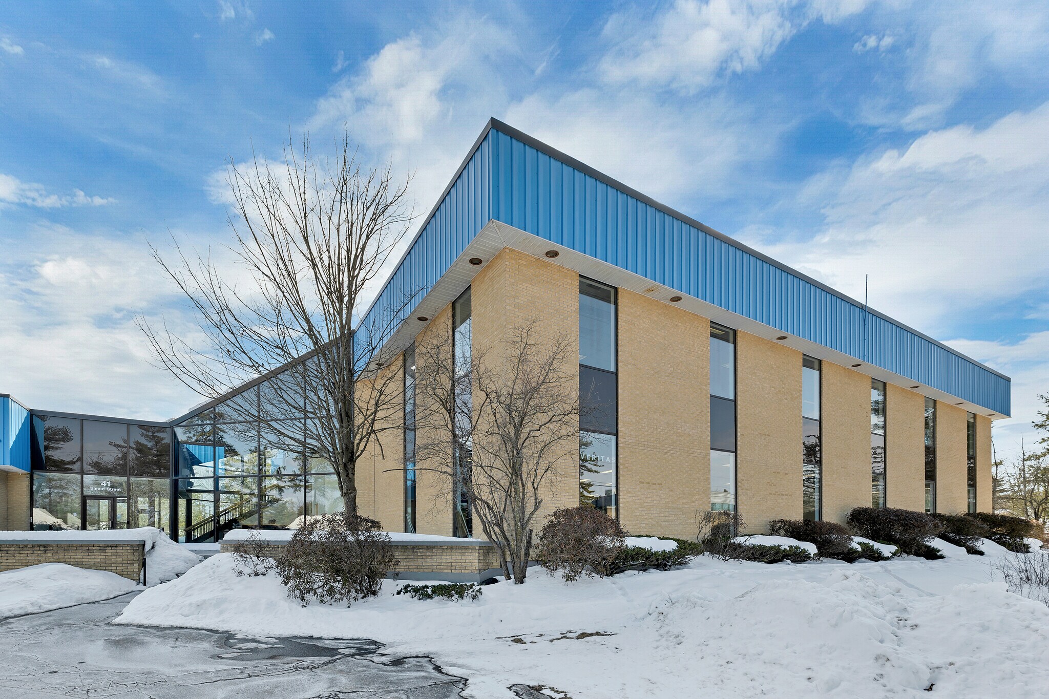 41 Simon St, Nashua, NH for Rent