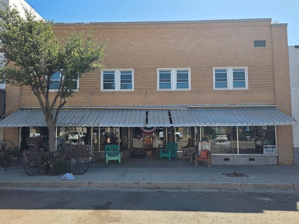 236 S Oak St, Pecos, TX for Sale