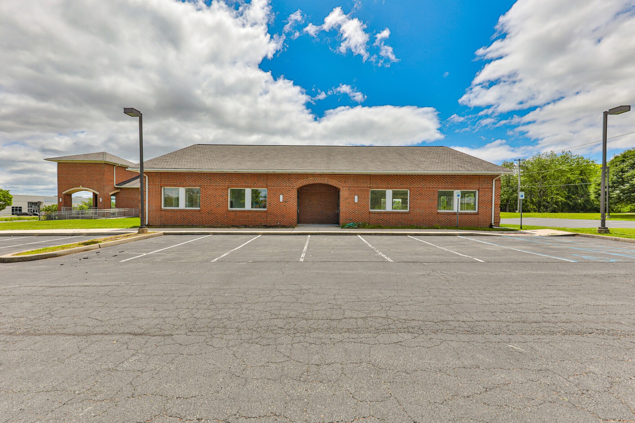 4350 Independence Dr, Schnecksville, PA for Rent