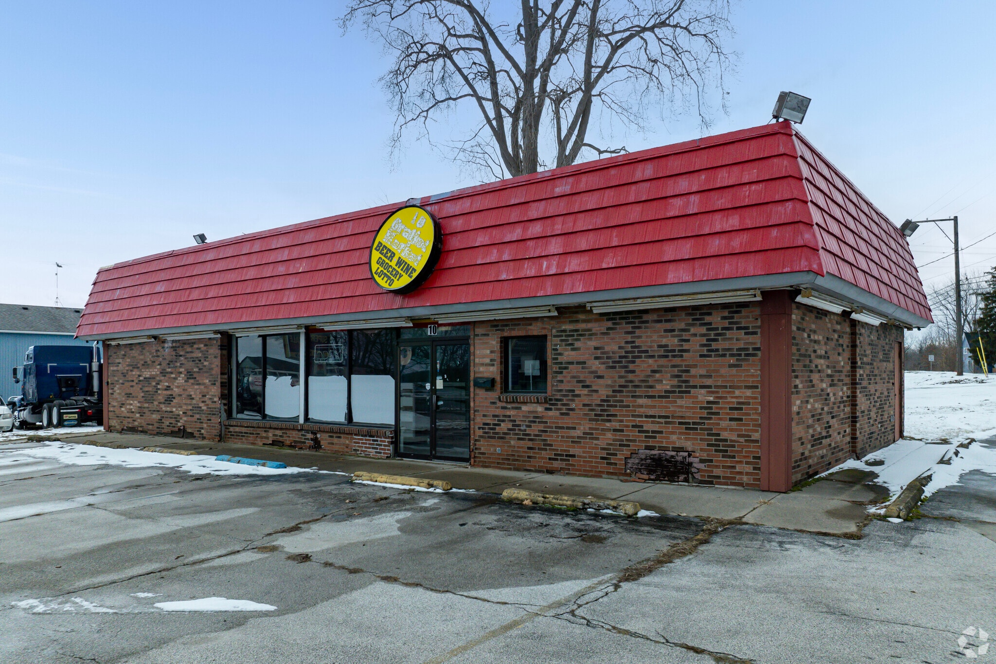 10 Gratiot Blvd, Marysville, MI for Sale