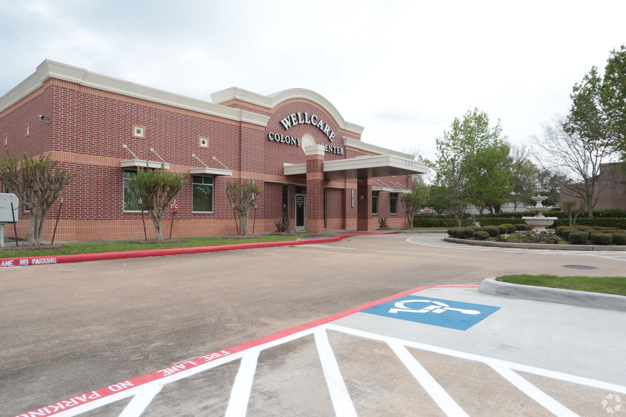 4427 Highway 6, Sugar Land, TX for Rent