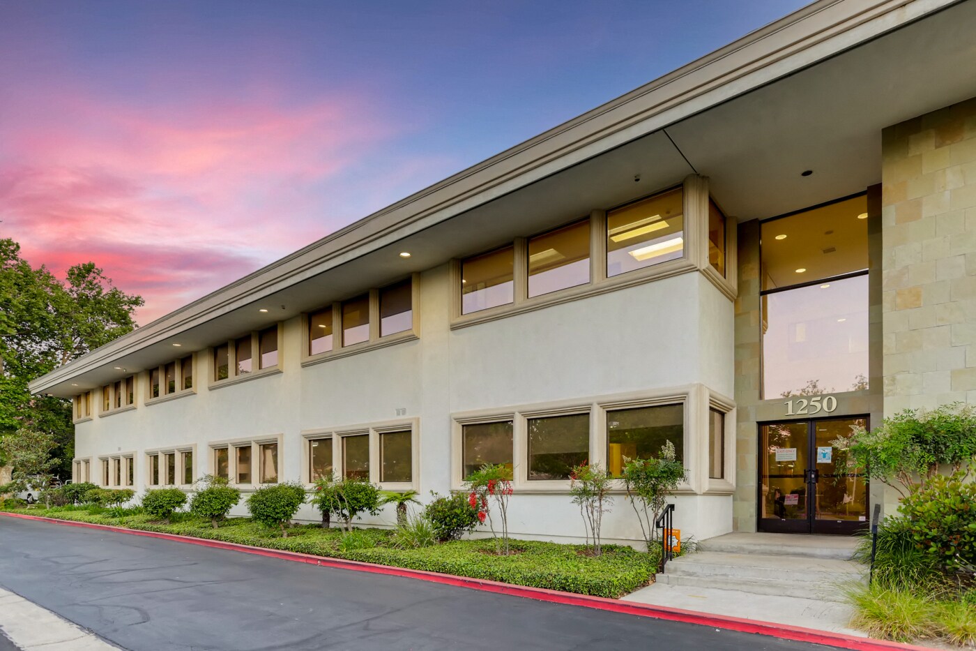 1250 La Venta Dr, Westlake Village, CA for Rent